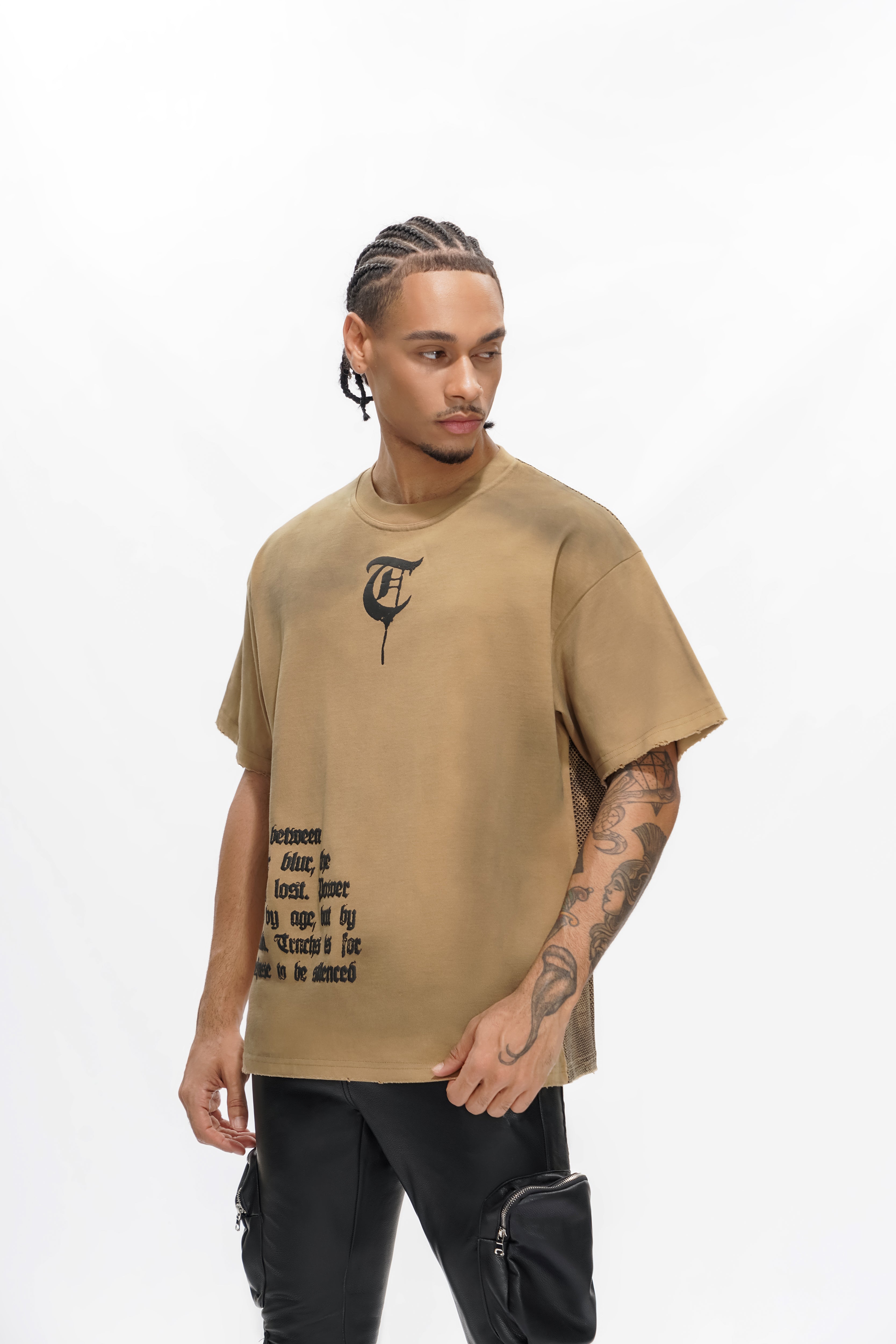 WEIGERE DICH, ZUM SCHWEIGEN GEBRACHT ZU WERDEN Braunes T-Shirt