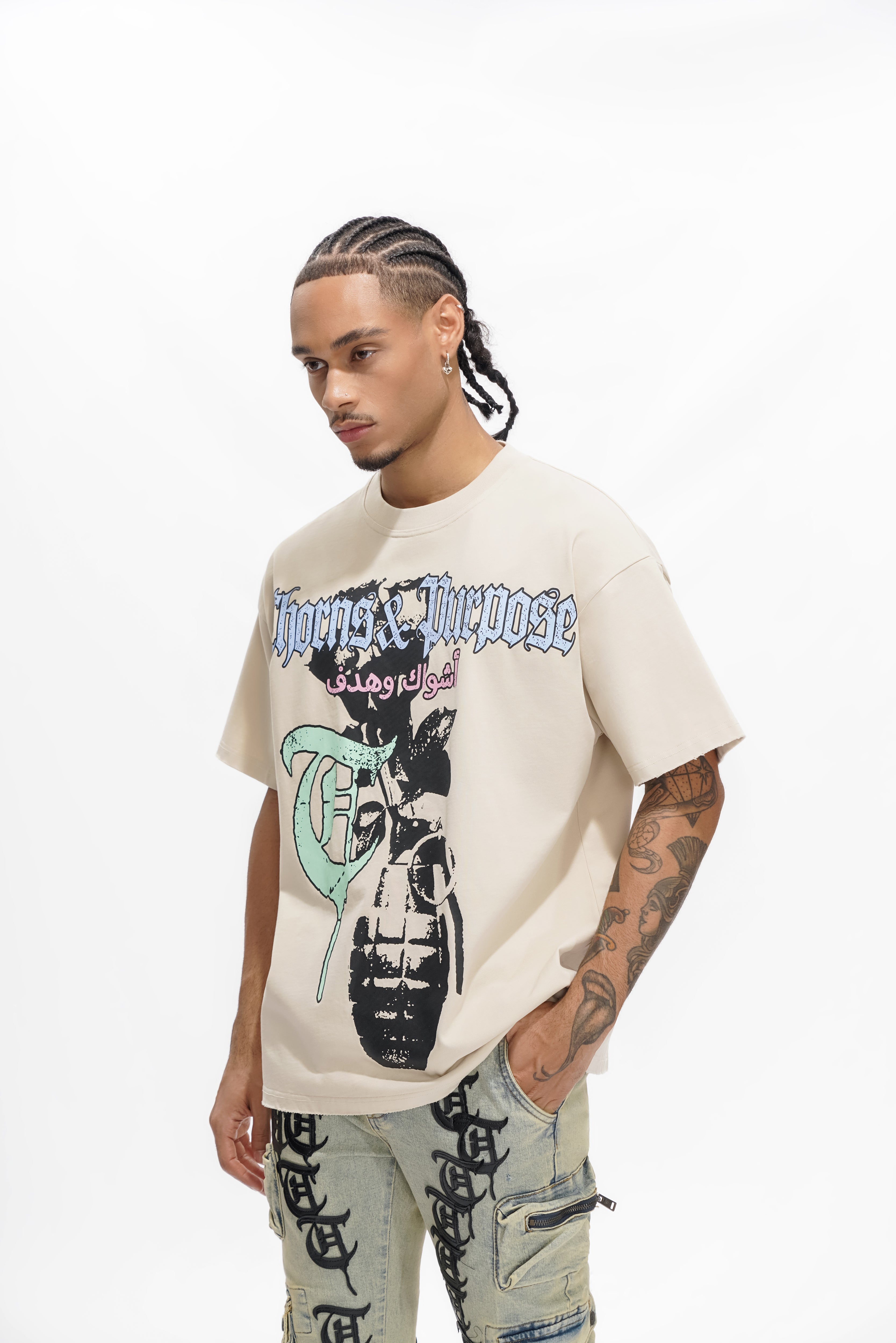 THORNS & PURPOSE Off-White T-Shirt