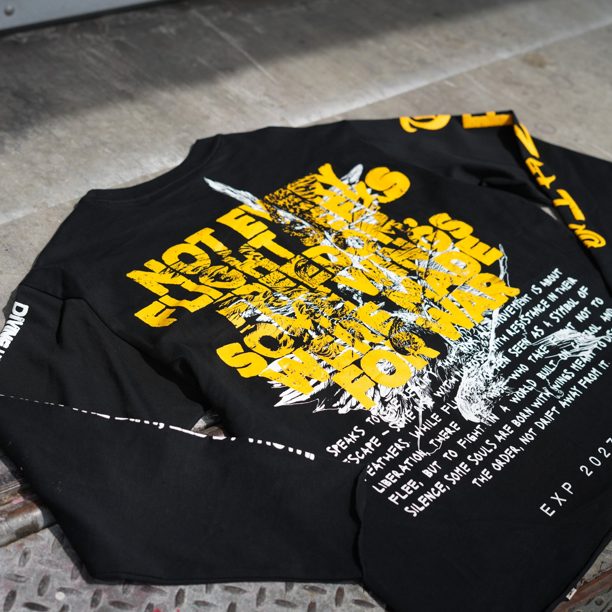 WINGS FOR WAR Black Long Sleeve