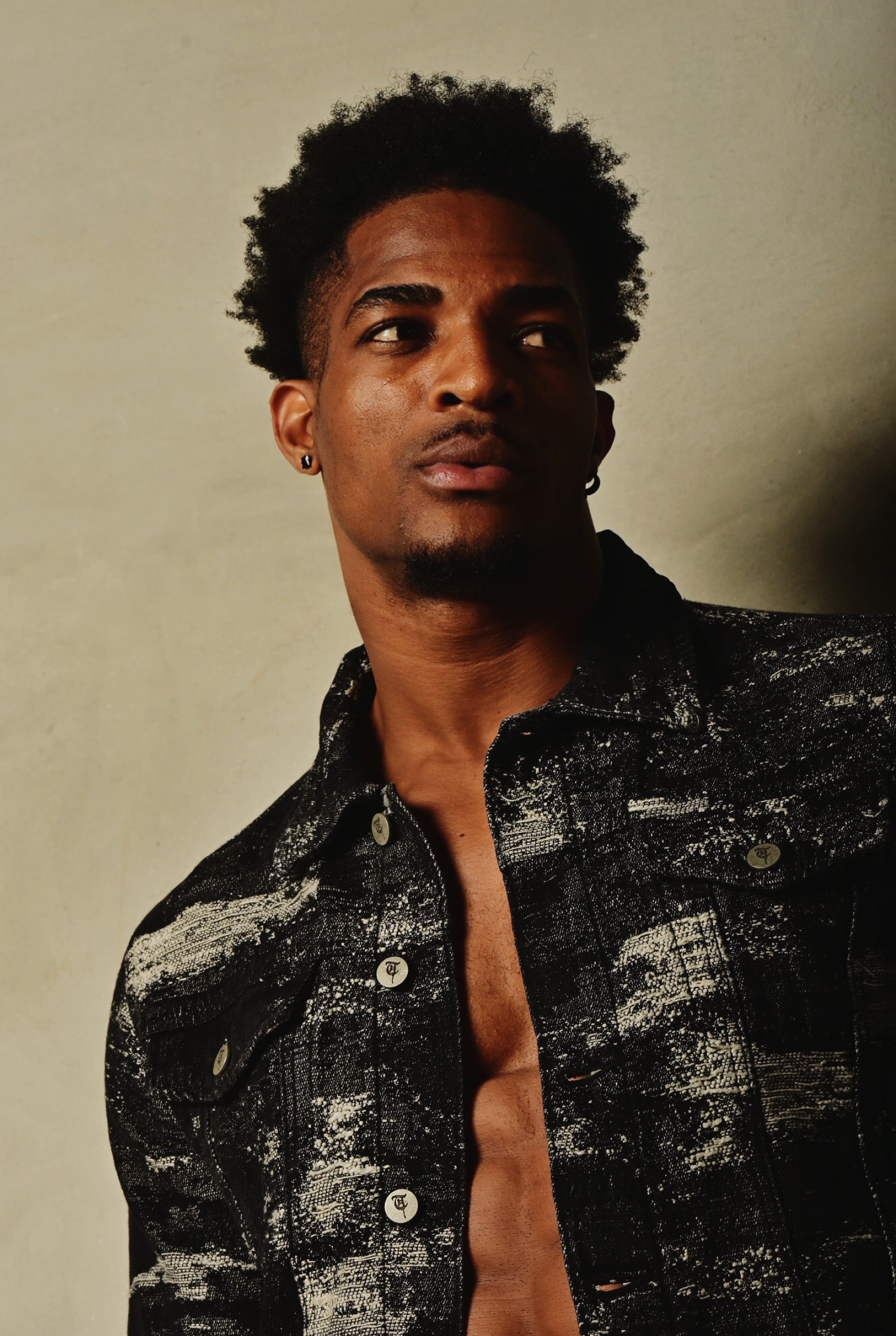 "SAMAH" Tri-Black Wash Denim Jacket