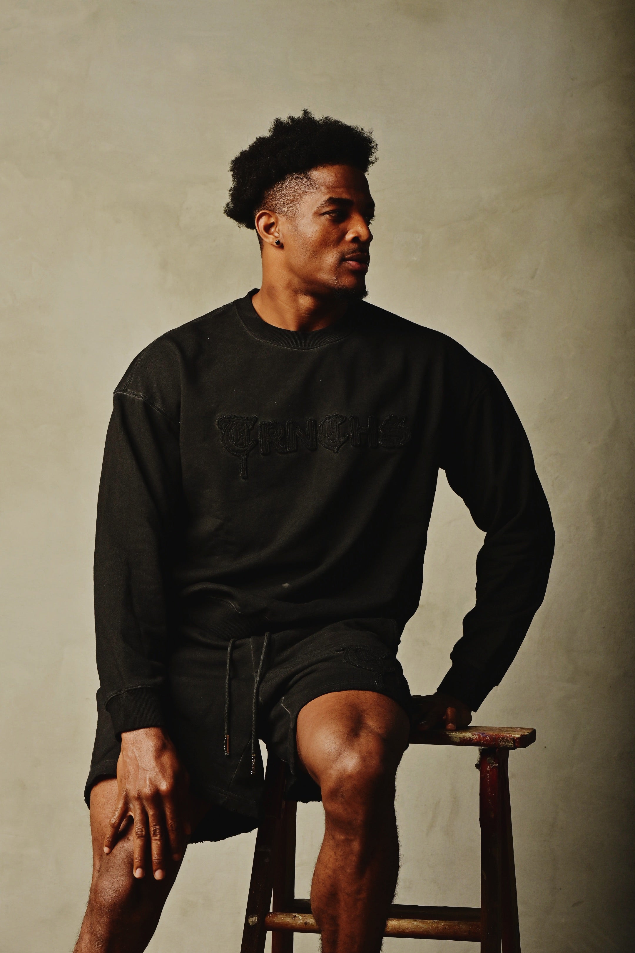 "MAWADA" Black Shorts