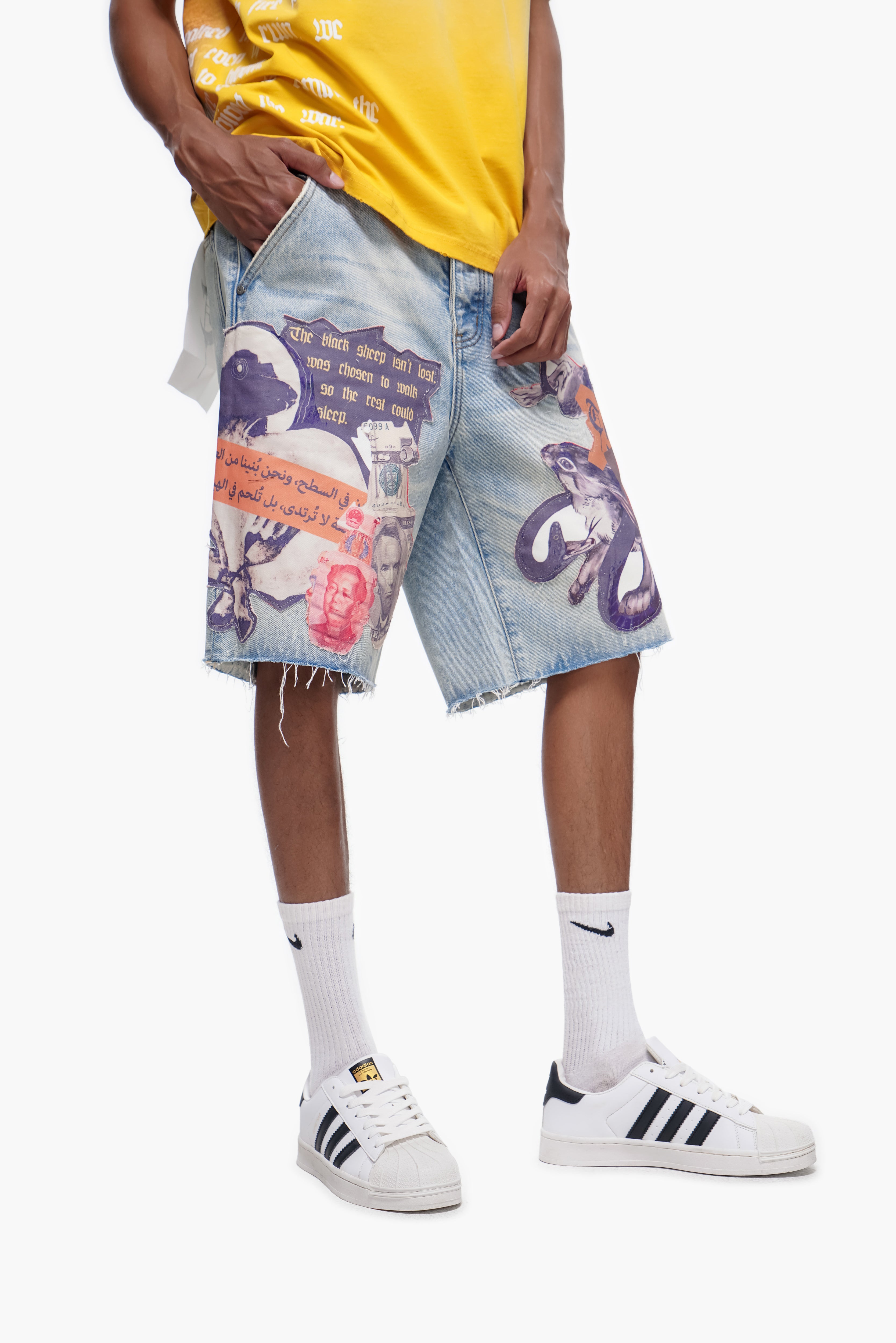 COLLAGE - Light Blue Wash Denim Shorts