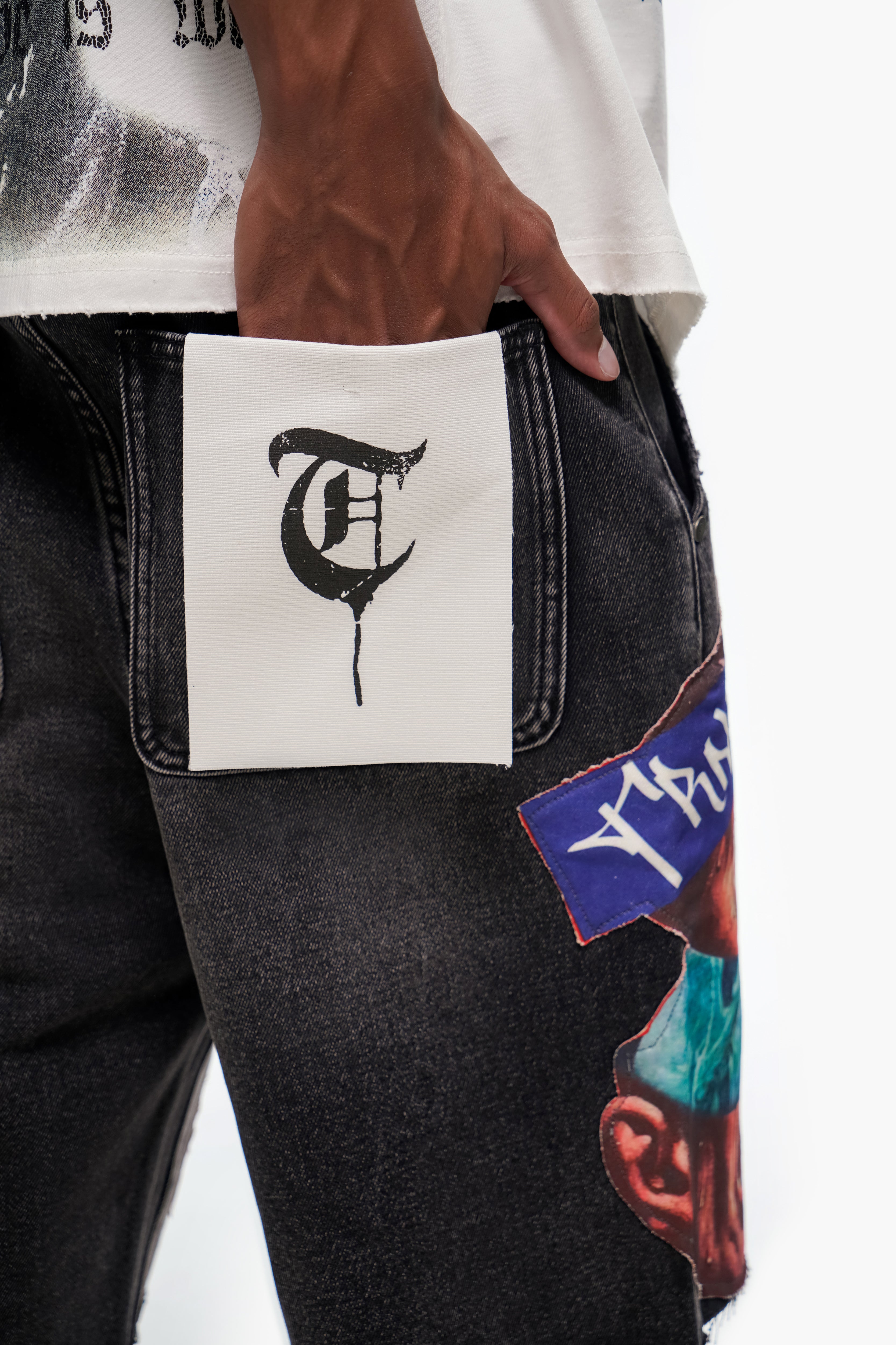 COLLAGE - Black Wash Denim Shorts