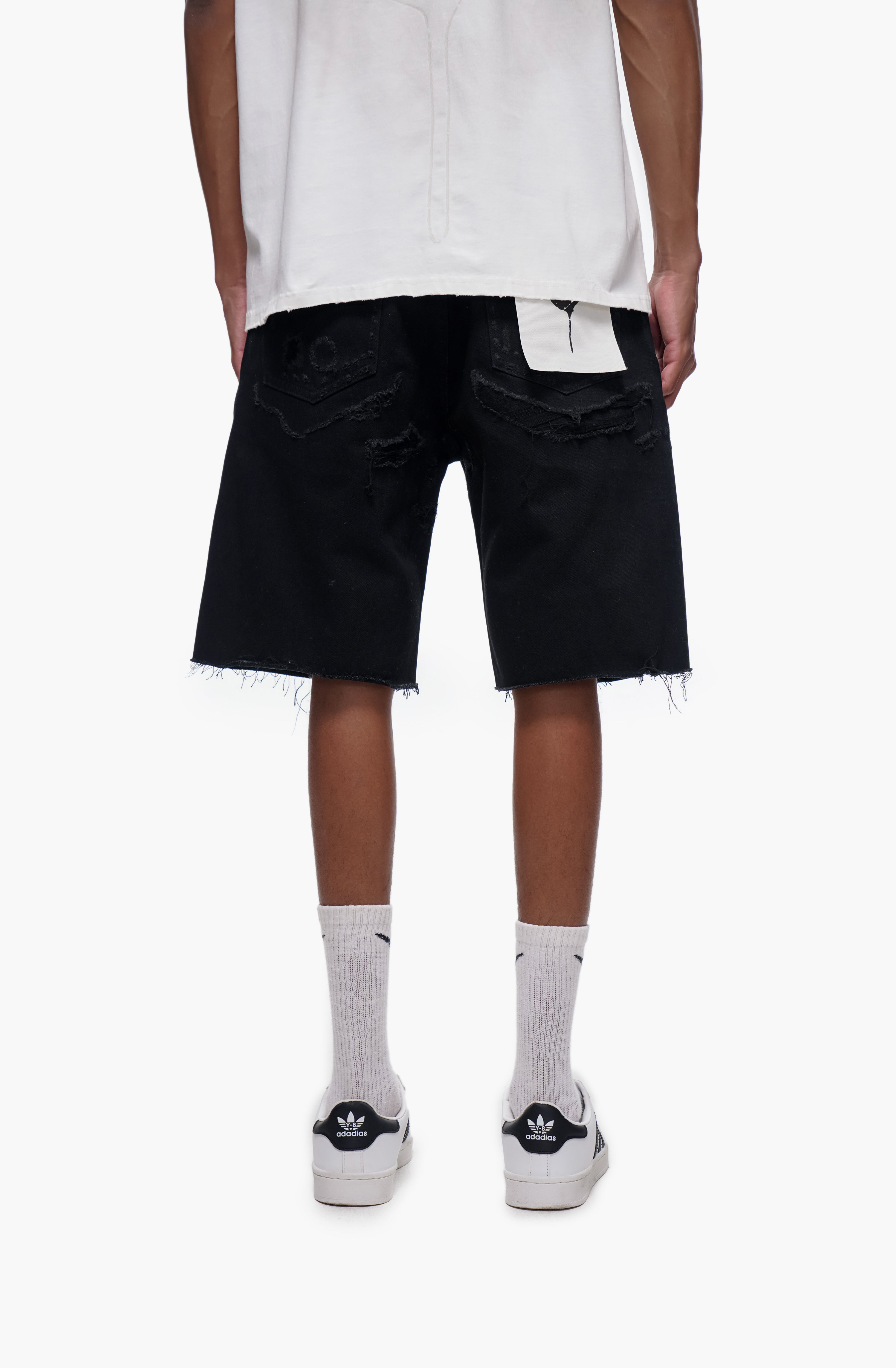 DISTRICT - Black Denim Shorts