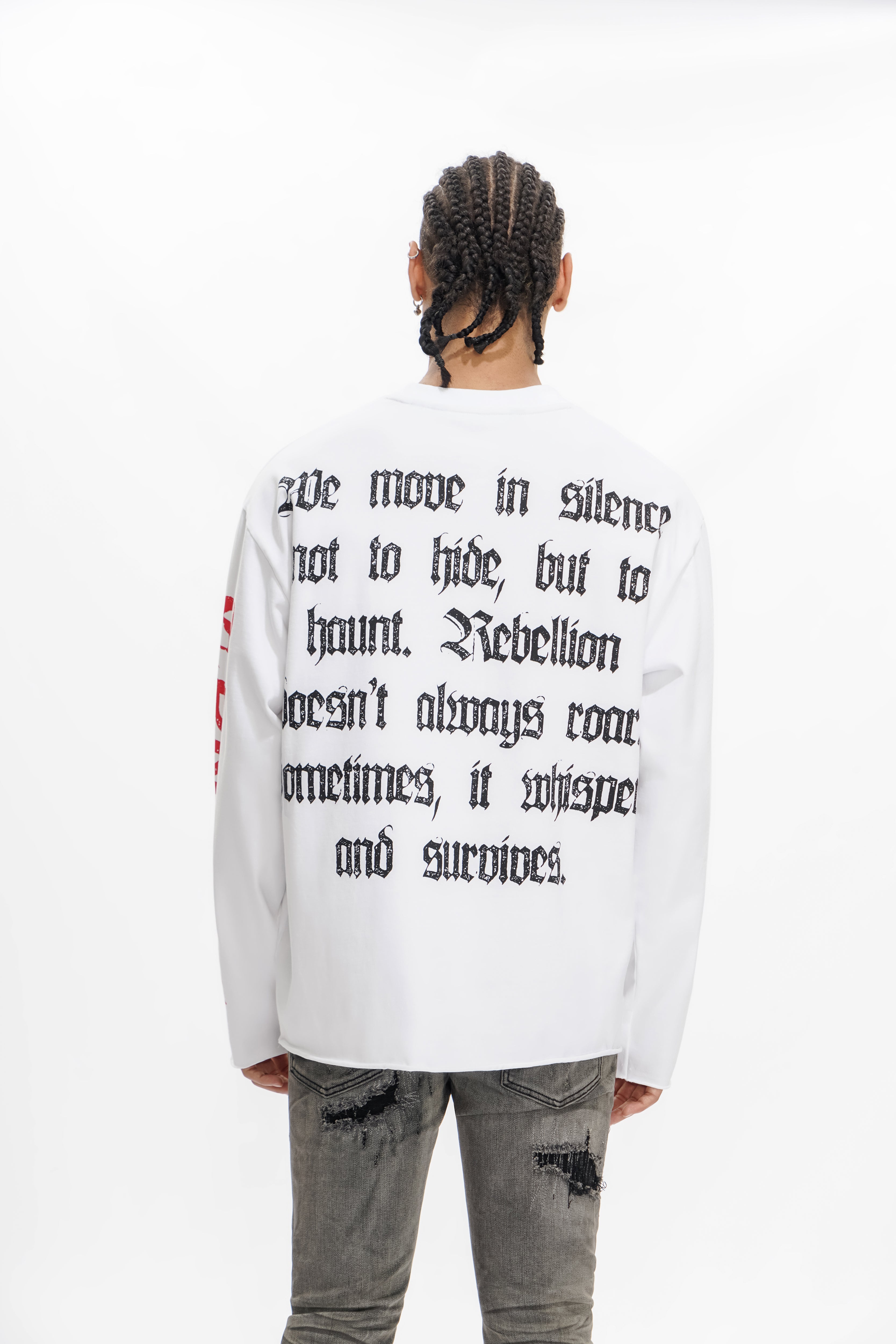 "SHADOW REBELLION" Weißes Langarmshirt