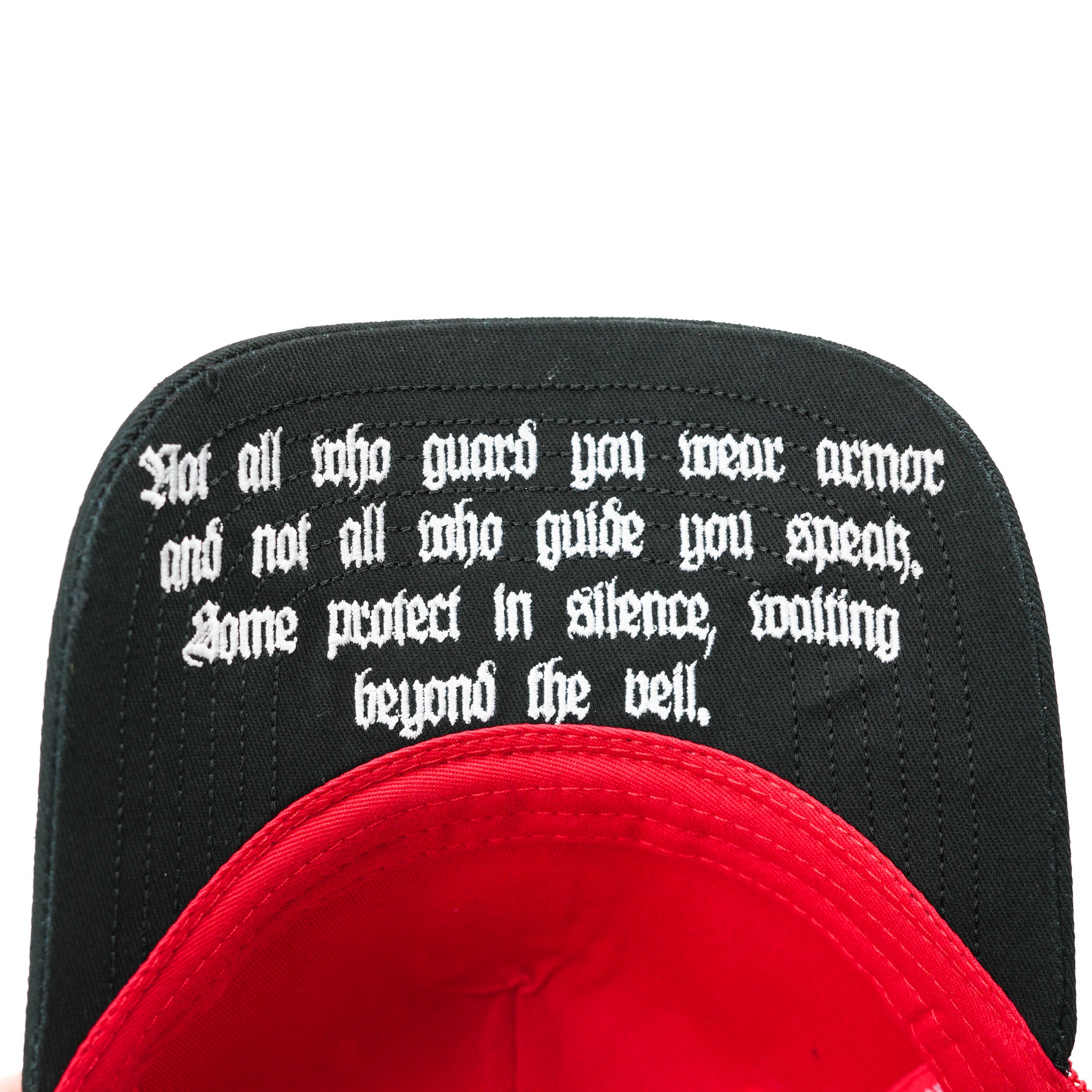 “5-PANEL TRUCKER CAP” Red/Black