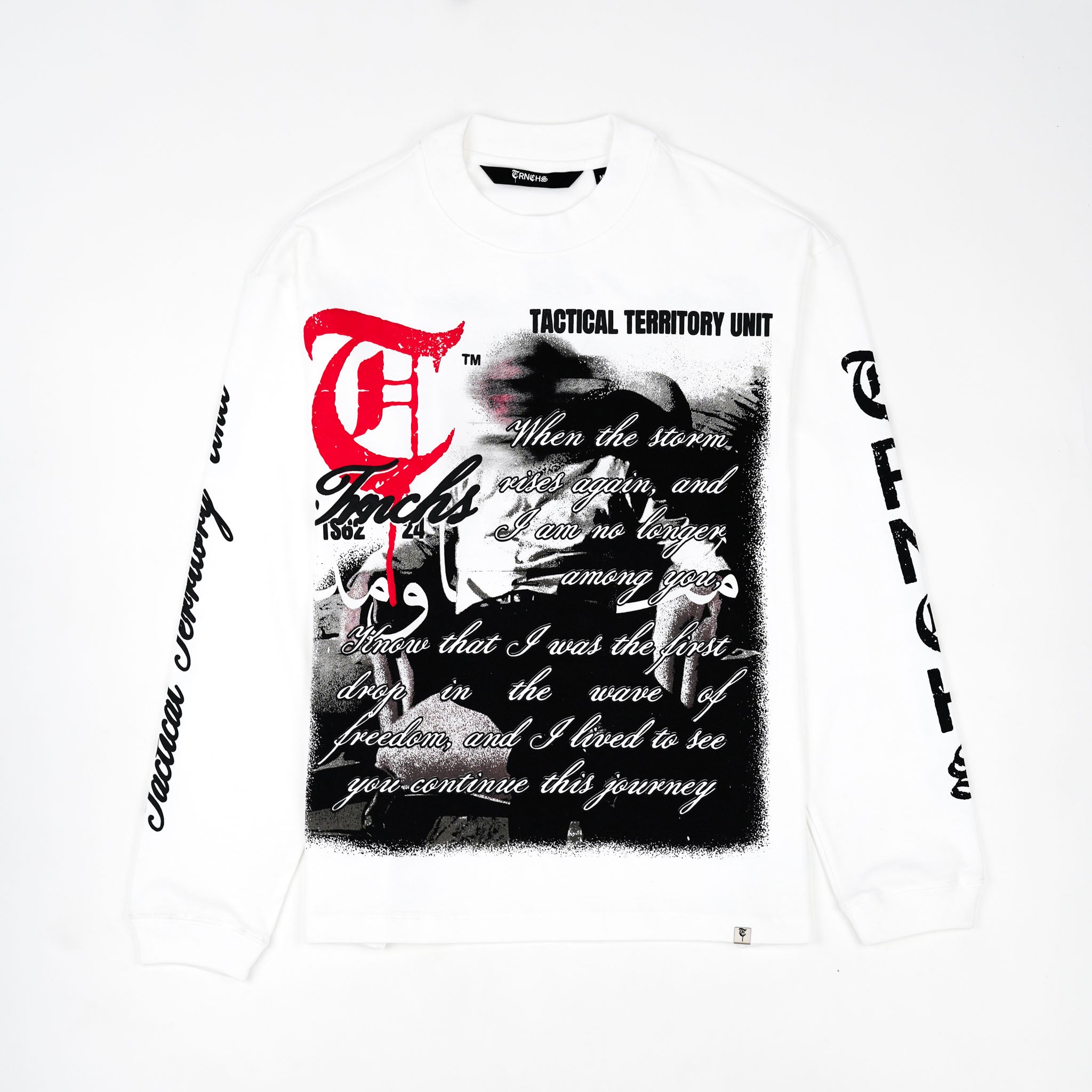 "KHANDAQ" White Mockneck